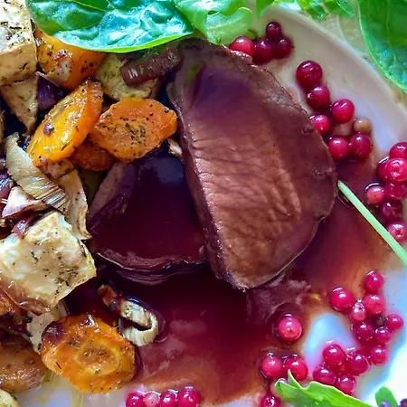 Cheriedel & Art Gallery B&B